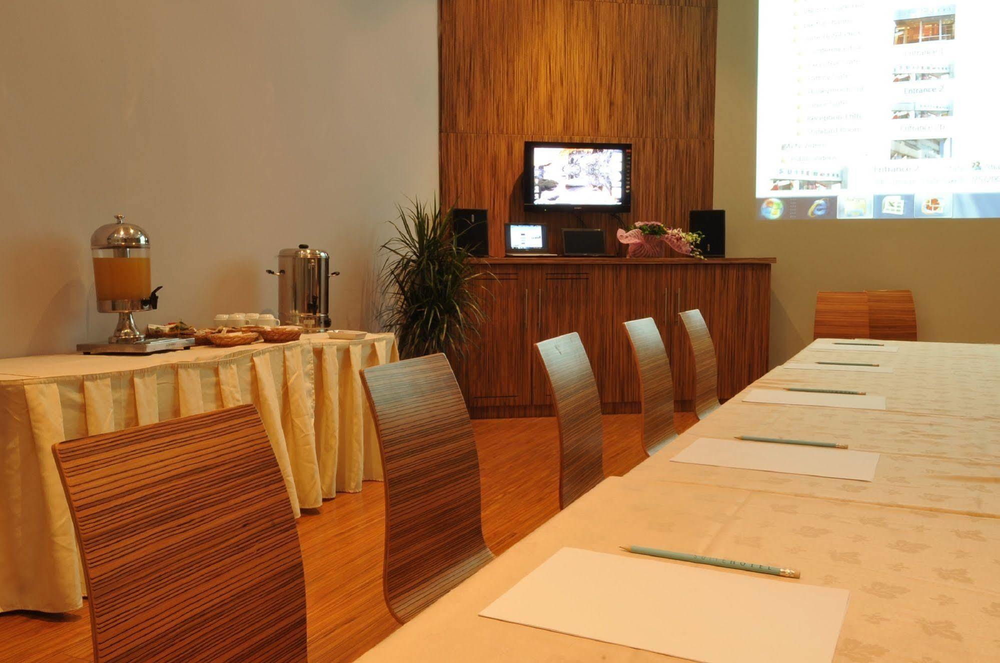 Suite Hotel Merlot - Beirut Eksteriør bilde